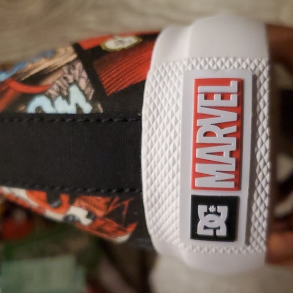 ❤️ MEN'S MARVEL DEADPOOL X DC MANUAL HI SHOES - Size 10 - Picture 9 of 13